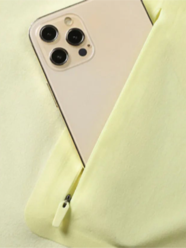 Quick-Dry T-Shirt with Zipper Pocket