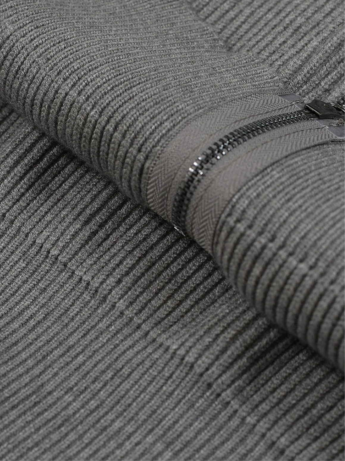 Ribbed Knit Zip-Up Cardigan