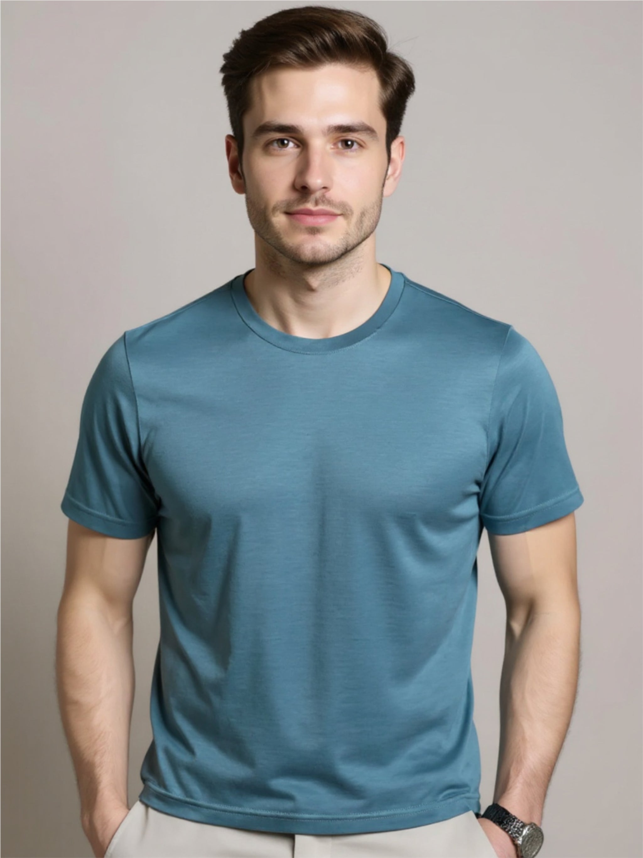 Lightweight Breathable Round Neck T-Shirt