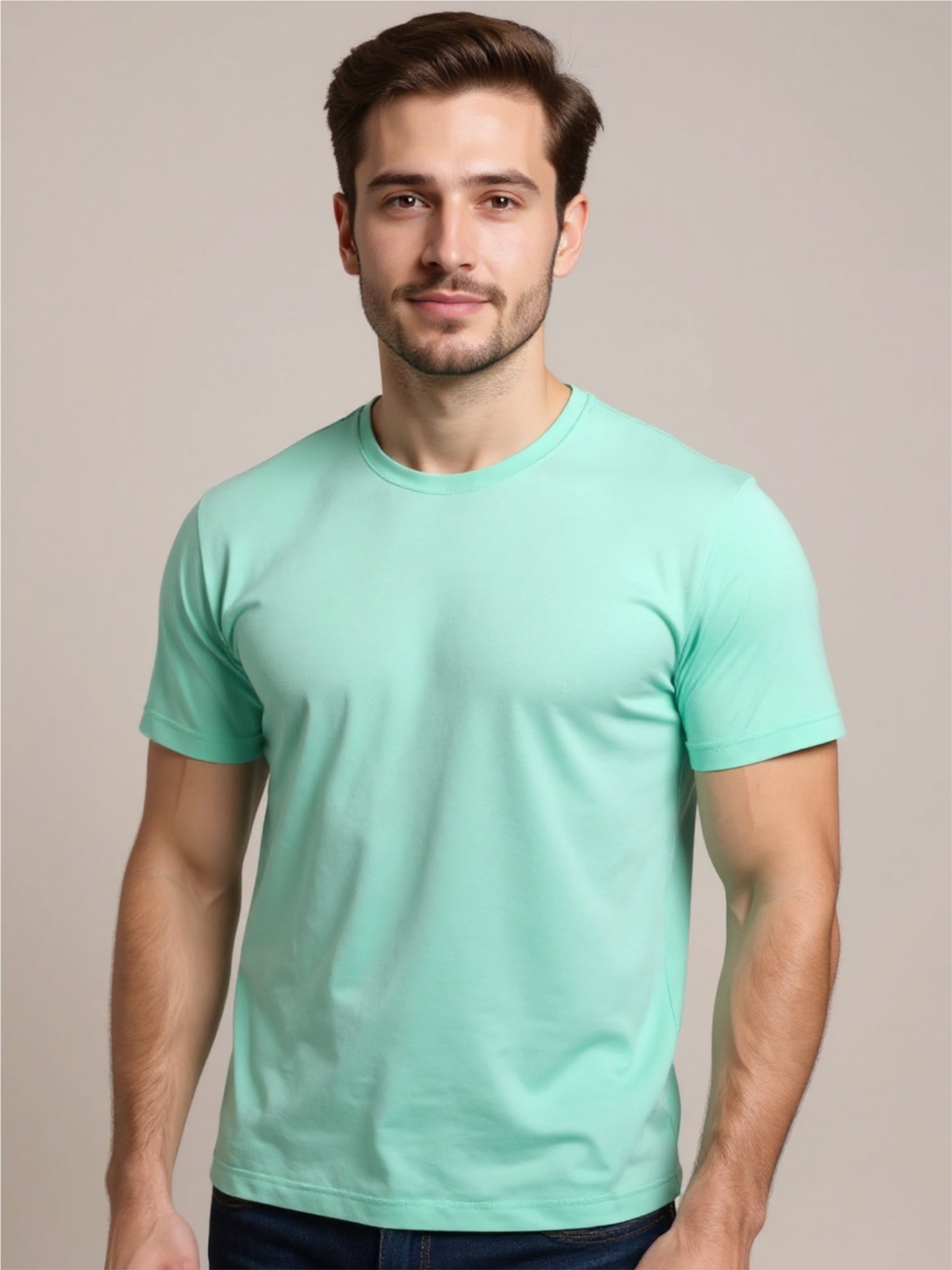 Round Neck Short Sleeve Active T-Shirt