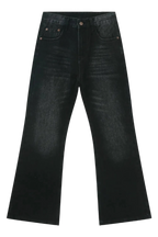 f8909319-ed62-43be-a0a3-9c2182bdda09-Max